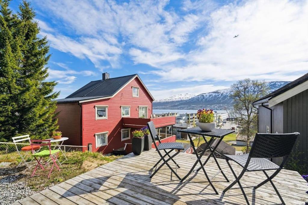 Cozy Little House In Tromso City Kültér fotó