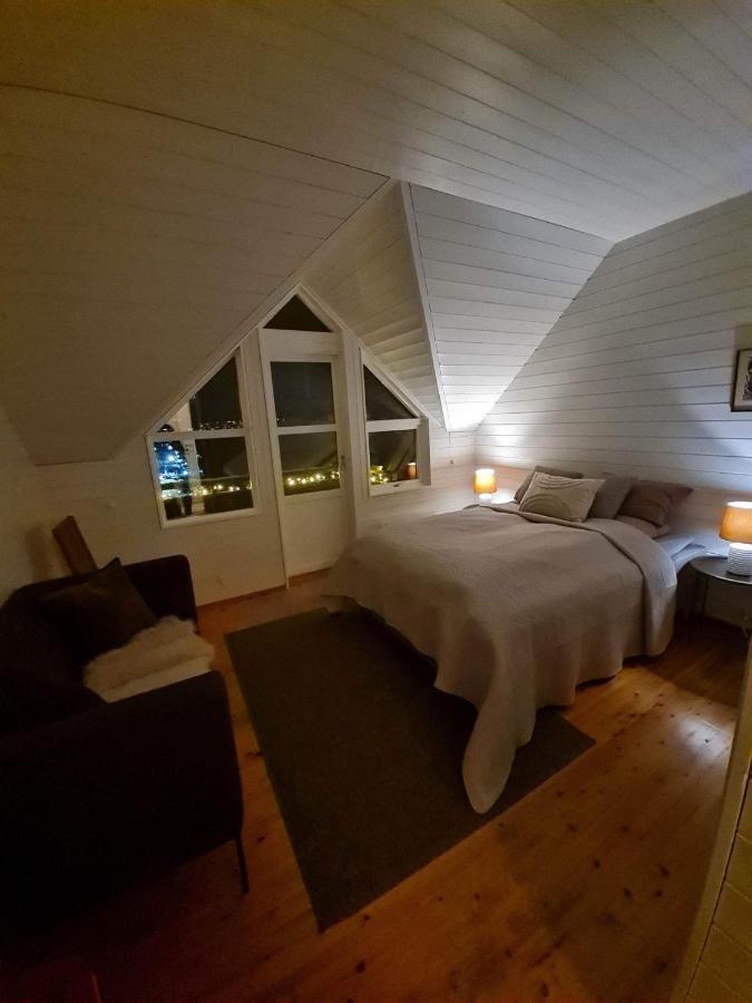 Cozy Little House In Tromso City Kültér fotó